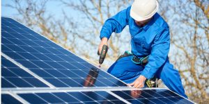 Installation Maintenance Panneaux Solaires Photovoltaïques à Parennes